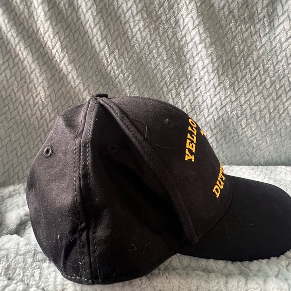 Yellowstone Trucker Cap - Picture 2 of 3